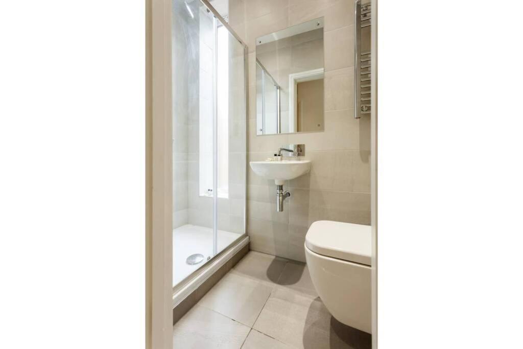 Stylish 2 Bed 2 Bath *Close To Beach And Centre With Parking* Bournemouth Eksteriør bilde