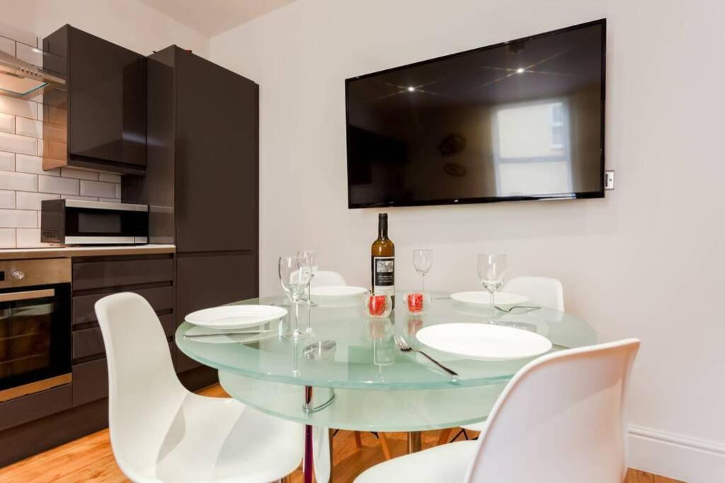 Stylish 2 Bed 2 Bath *Close To Beach And Centre With Parking* Bournemouth Eksteriør bilde